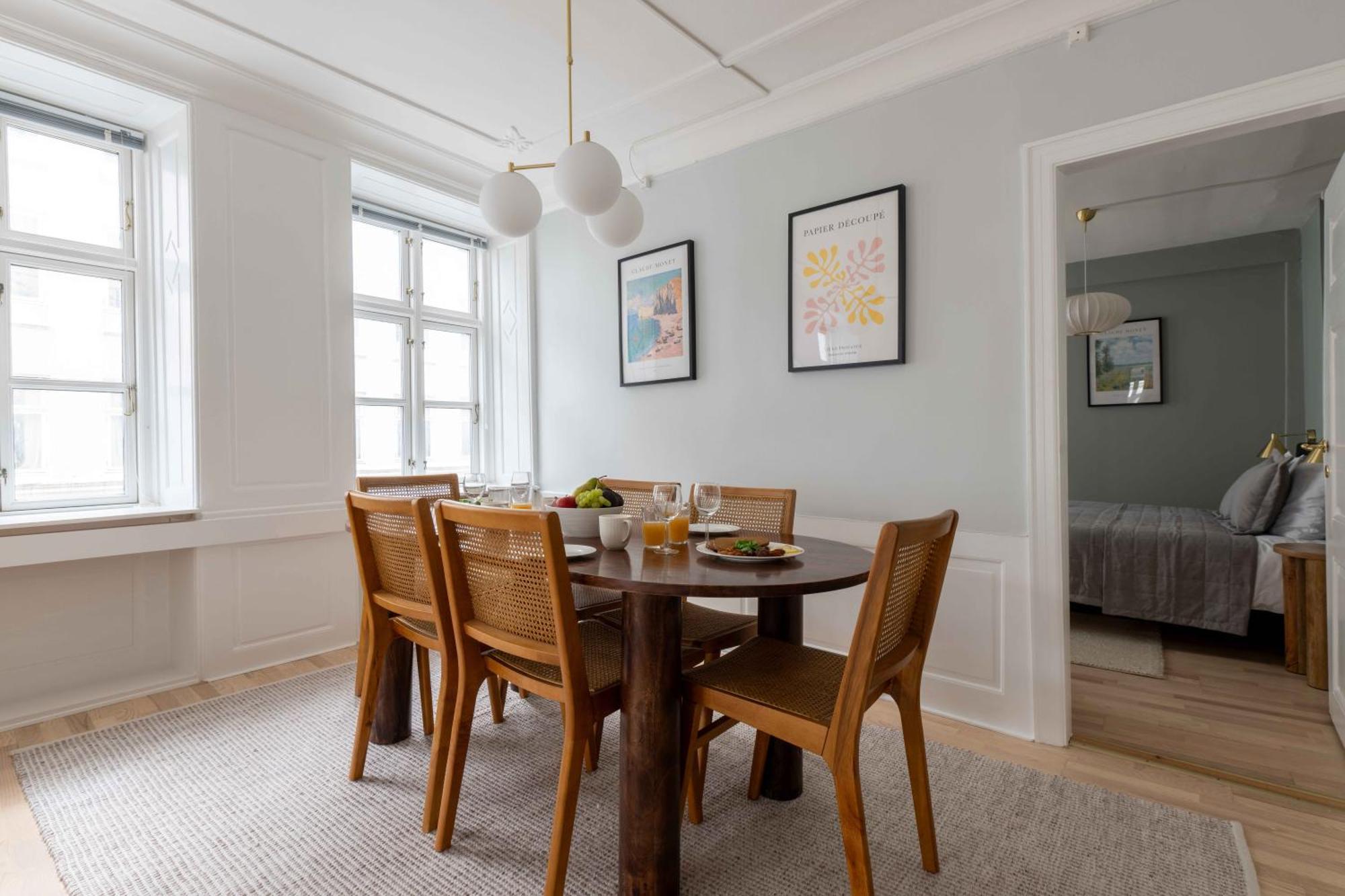Spacious Tivoli Gardens Apartment W 3 Bedrooms Kopenhag Dış mekan fotoğraf