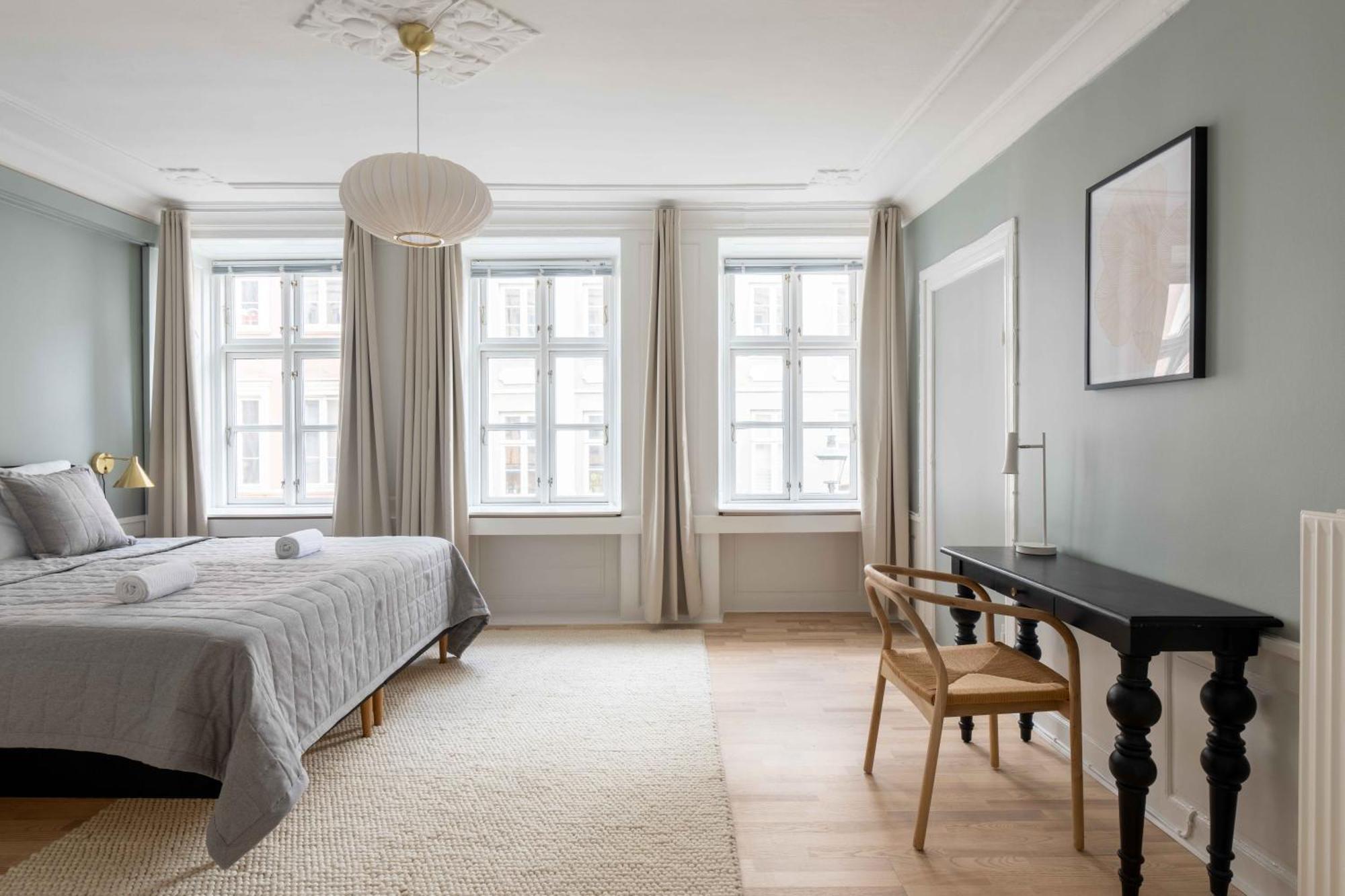 Spacious Tivoli Gardens Apartment W 3 Bedrooms Kopenhag Dış mekan fotoğraf